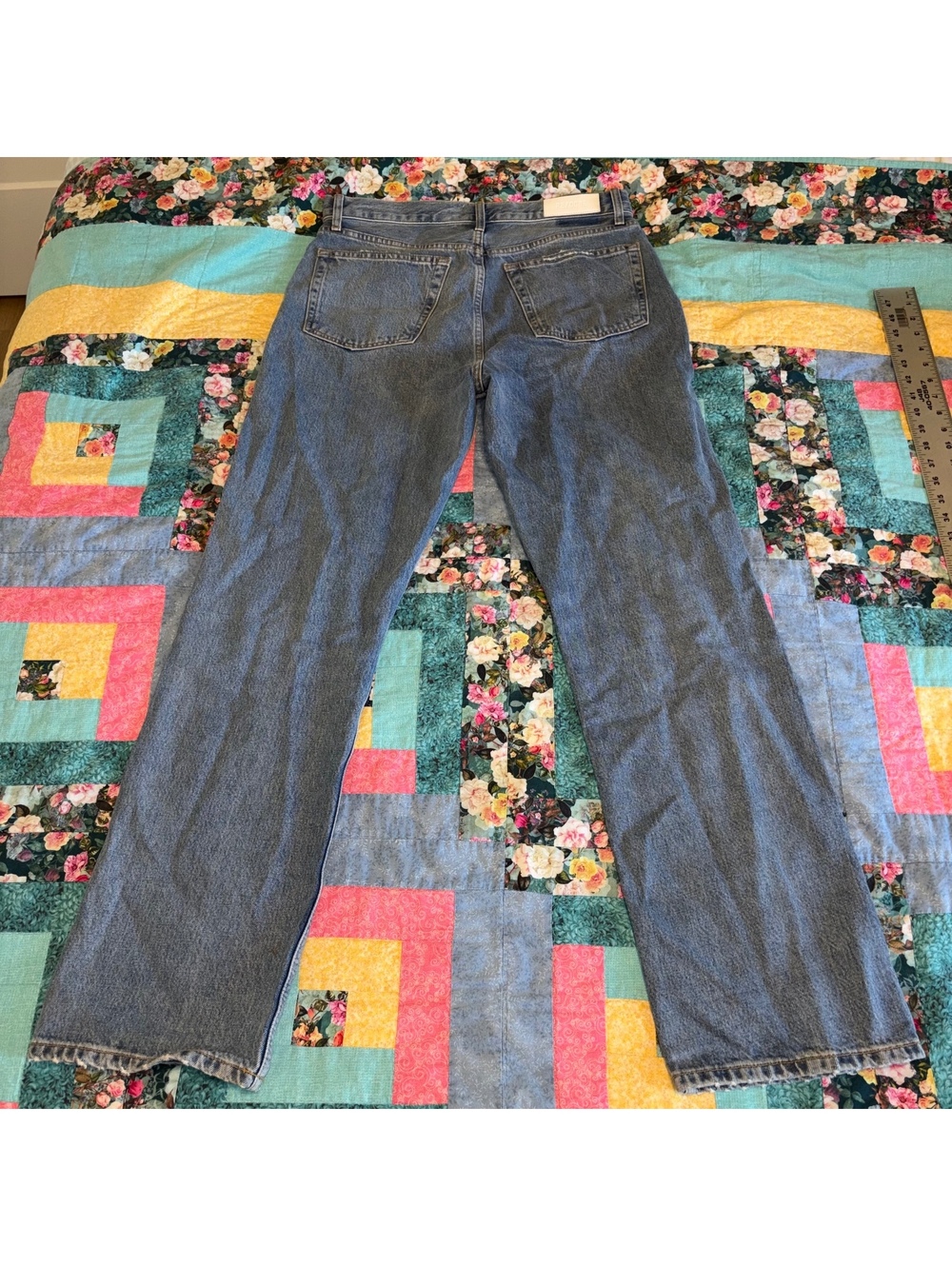 RE/DONE $275 90s High Rise Loose Classic Woman’s 29 Jeans in Light Blue Denim - Picture 3 of 9
